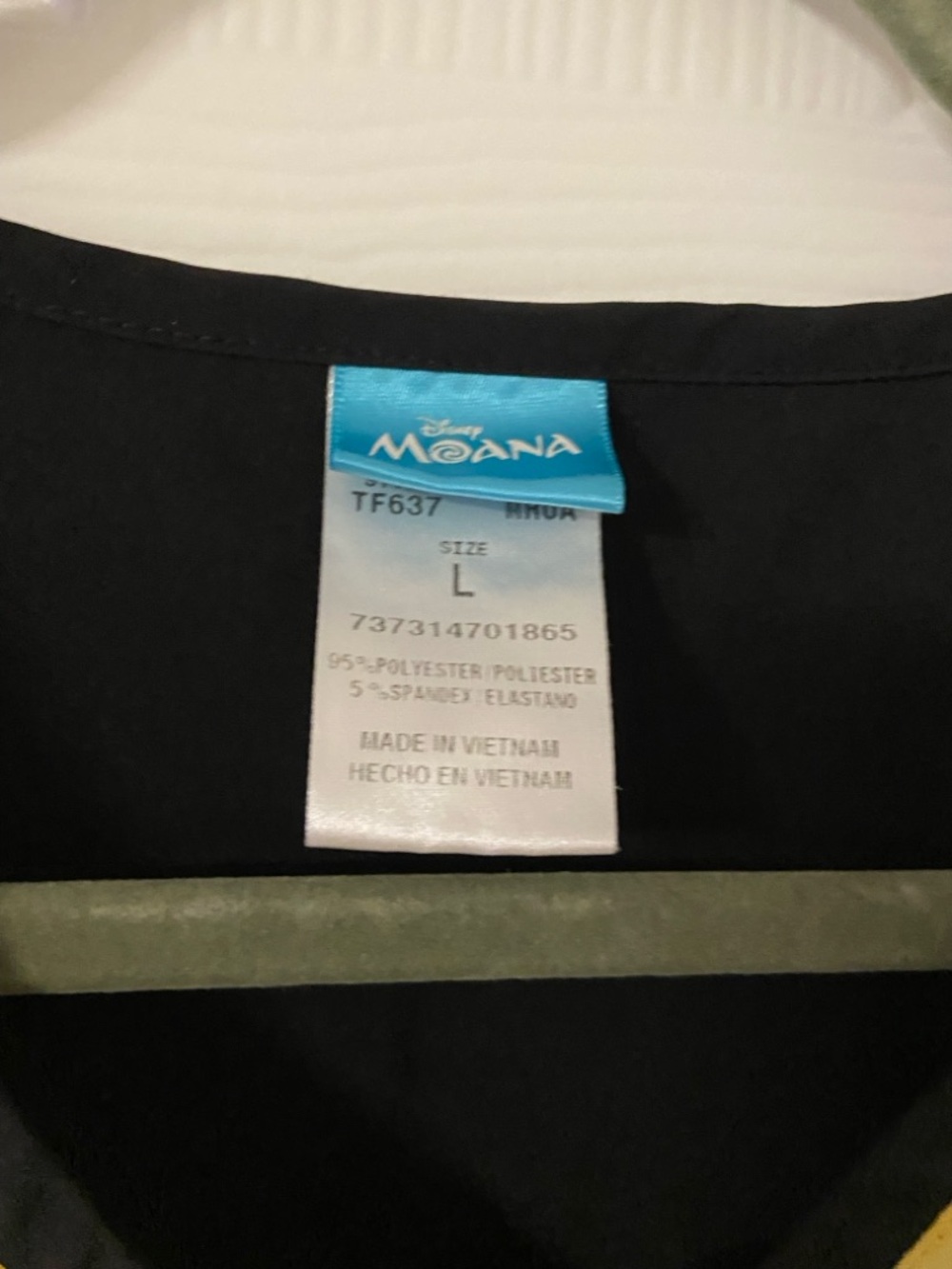 DISNEY Black CHEROKEE TOONIFORM MOANA Scrub Top - Picture 2 of 4